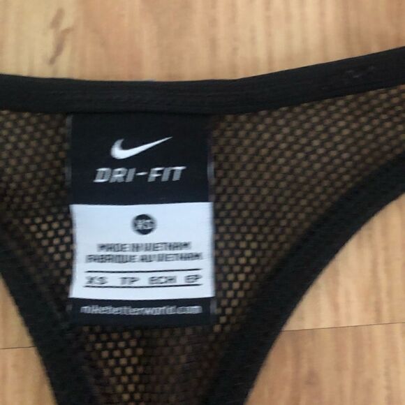 NIKE Dri-Fit Black/Gray Mesh Tank Top - Picture 4 of 8